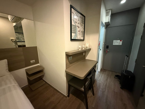 曼谷素里翁 Easy Planet 酒店主图