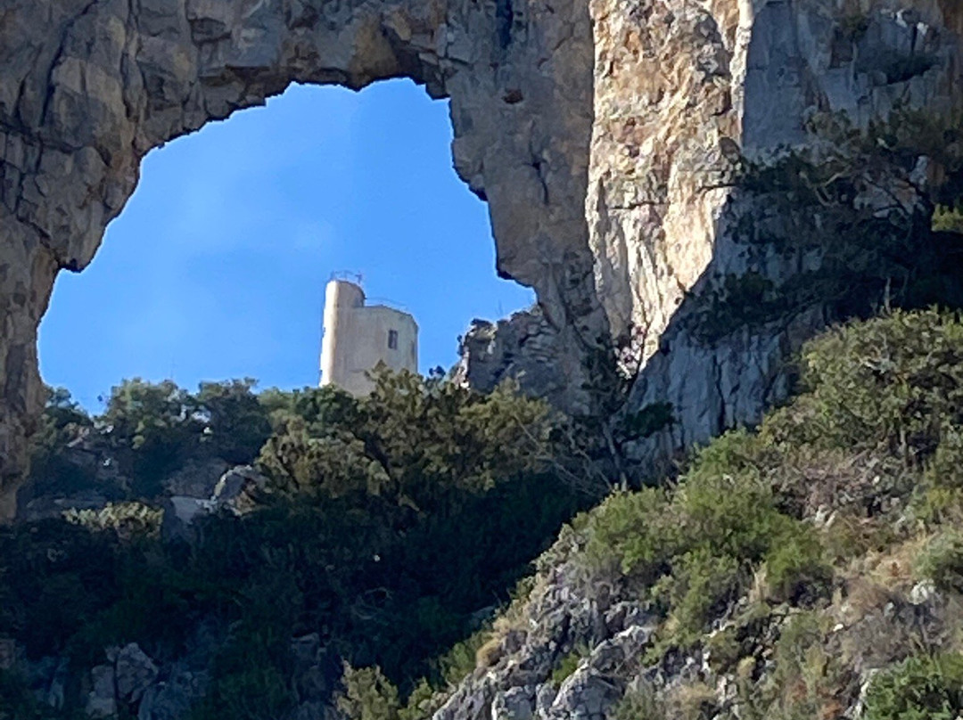 拉萍内塔酒店主图