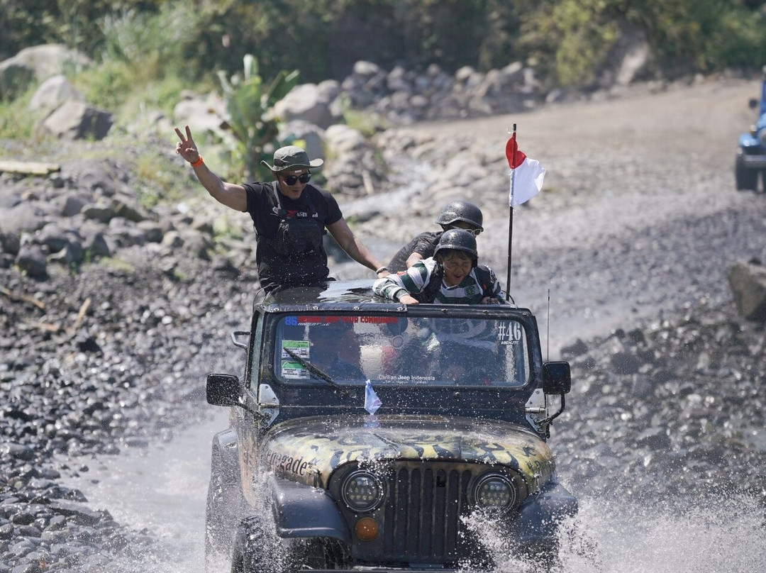 Lava Tour Merapi By Amtra Journey