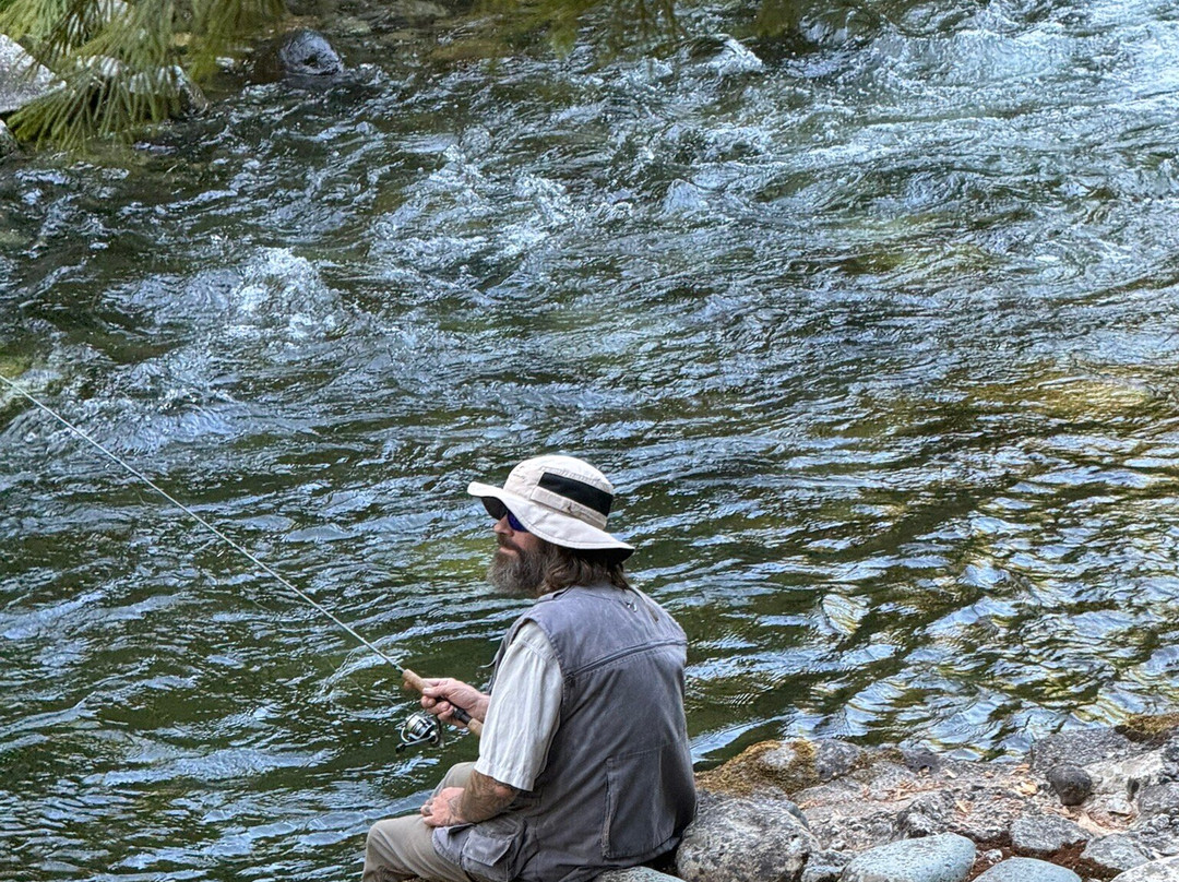 Sierra Shangri-La主图