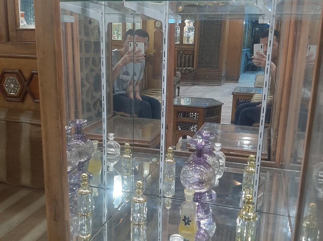 Cleopatra Palace Perfume Giza-吉萨必去景点
