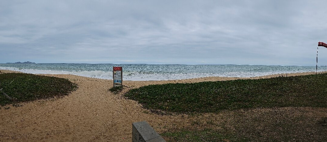 Praia dos Cavaleiros-马卡埃必去景点