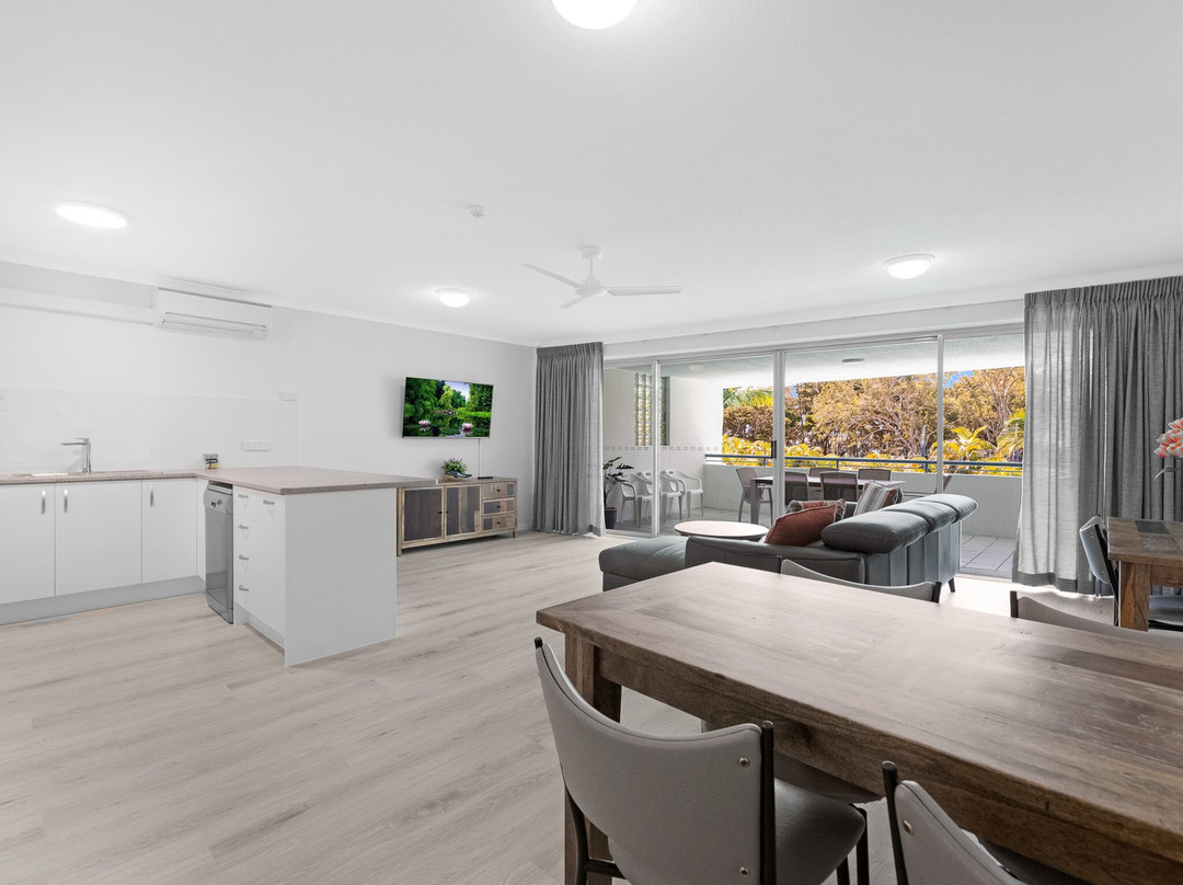 Riviera Resort主图