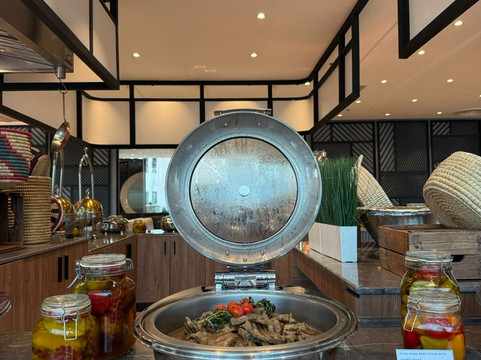 阿尔阿诺德诺富特酒店主图