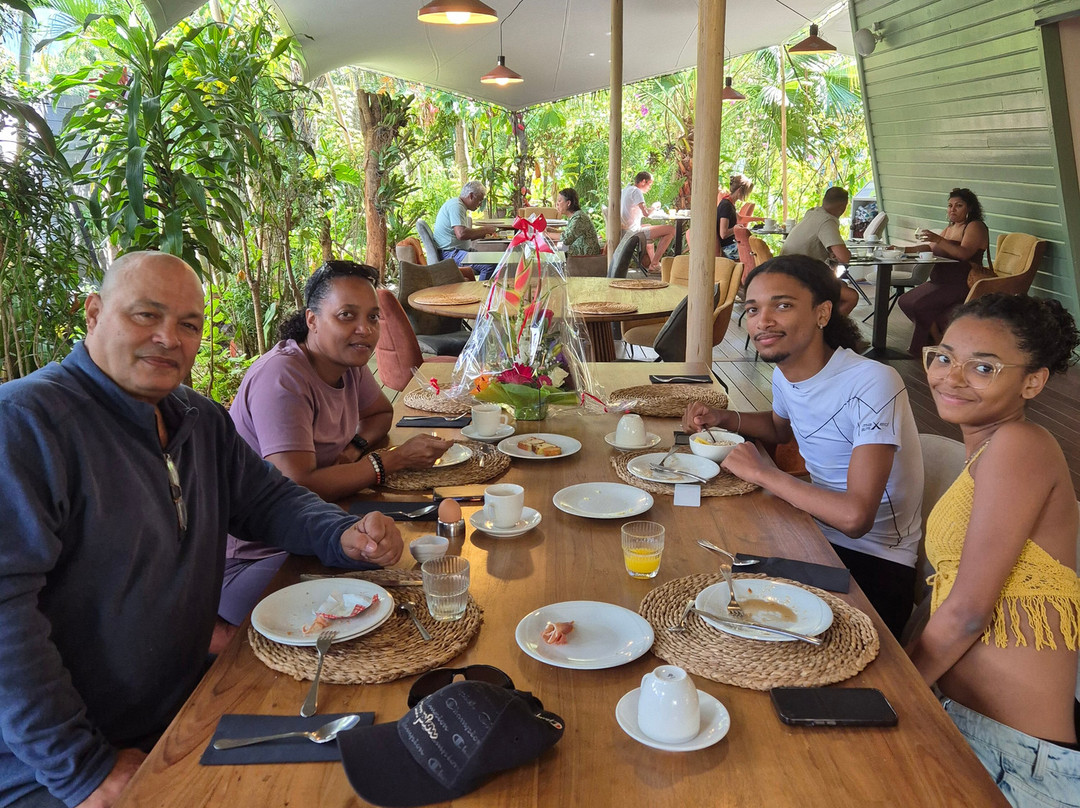 迪米特尔酒店主图