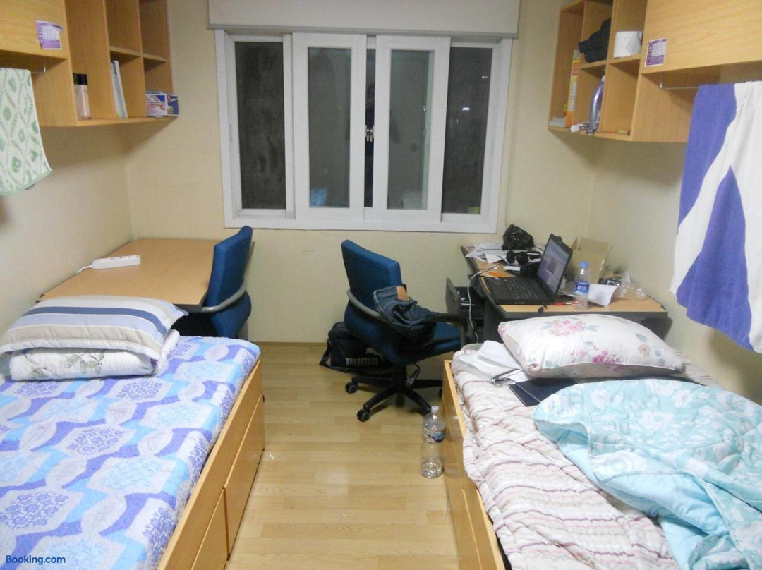 Shyar Hostel