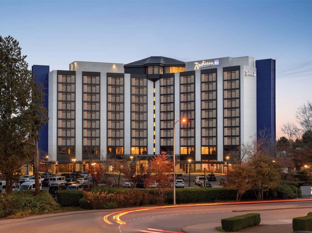 Radisson Blu Vancouver Airport Hotel & Marina