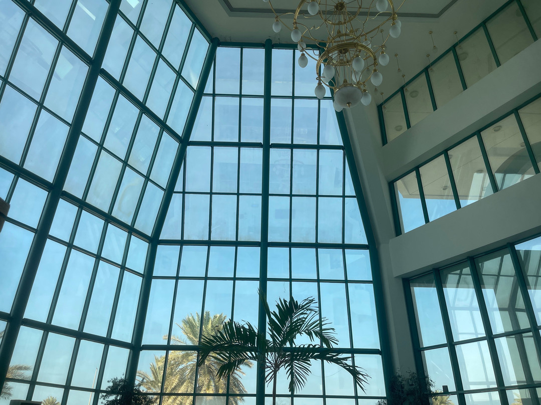 米尔法酒店主图