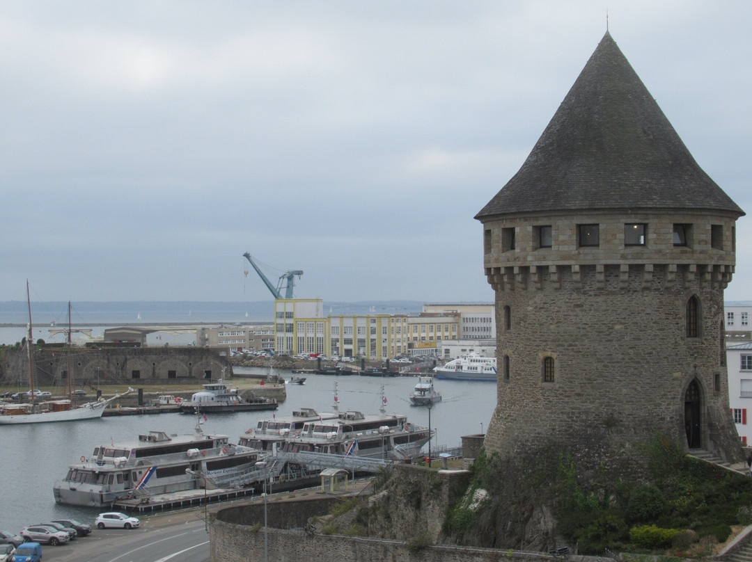 Tour de la Motte Tanguy-布列斯特必去景点