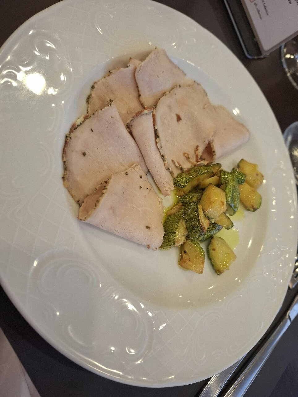 露依格酒店-官方