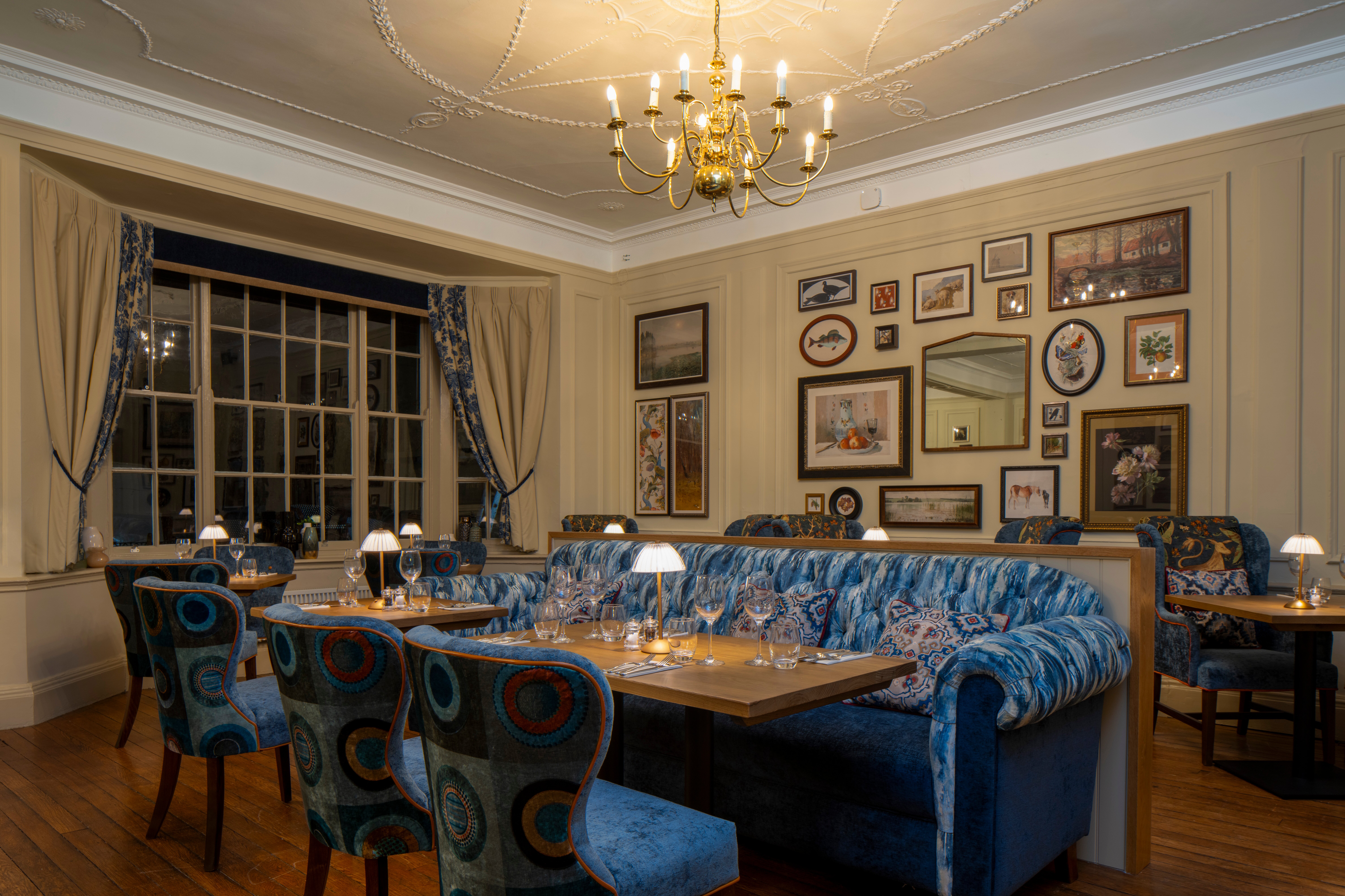 Warwick Arms Hotel-餐饮