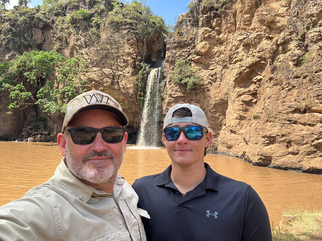 The Cliff - Explore Kenya's Lake Nakuru