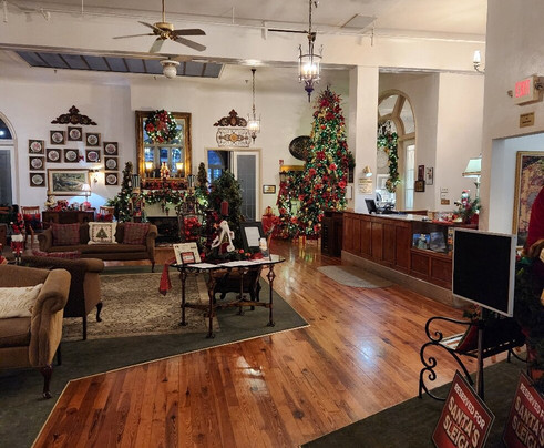 The Hotel Jacaranda主图