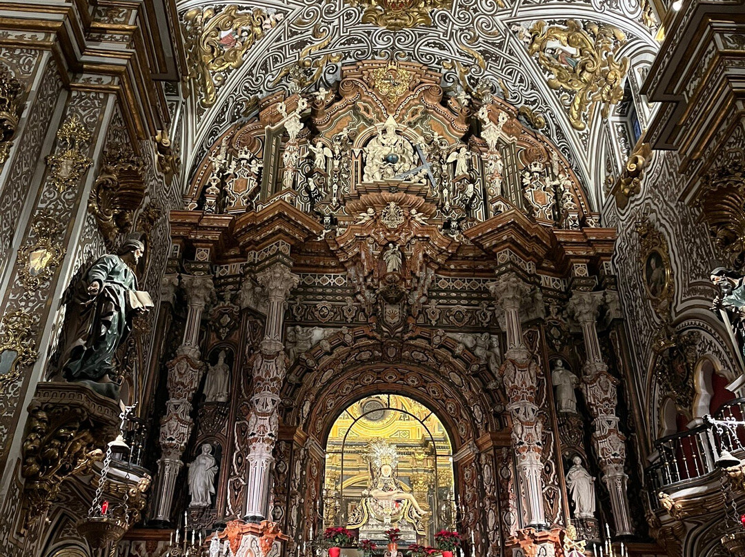 Basilica de Nuestra Senora de las Angustias-格拉纳达必去景点