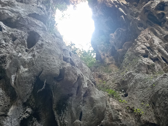 Phraya Nakhon Cave-三百岭必去景点