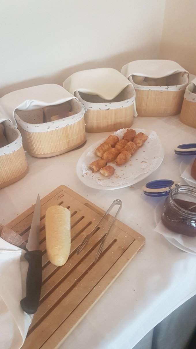 瓦尔纳郁锦香饭店-餐饮