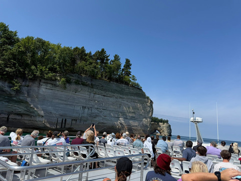 Pictured Rocks Cruises-缪尼辛必去景点