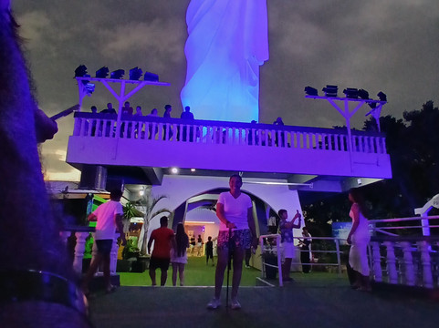 Cristo Luz-康泊琉海水浴场必去景点