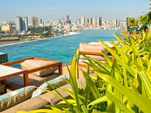 The Peninsula Phnom Penh主图