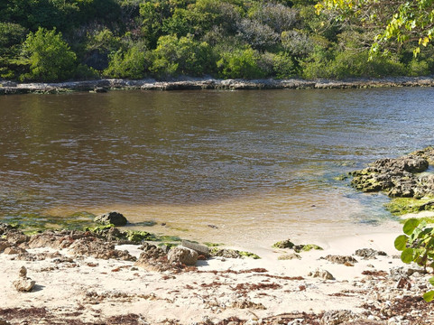 Lagon de la Porte d'Enfer-Anse-Bertrand必去景点