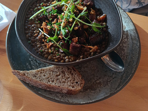 Ad Gefrin-Wooler必去景点