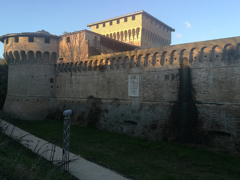 Rocca di Ravaldino-弗利必去景点