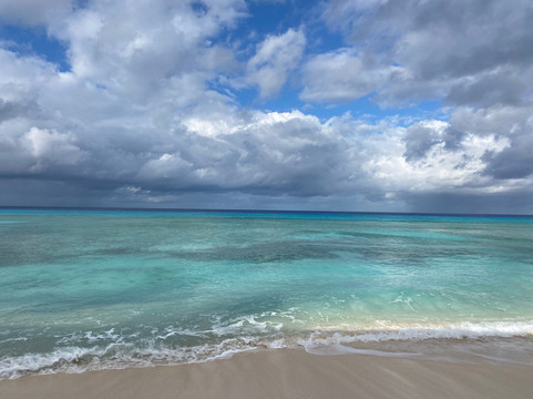 Bajari Beach-Grand Turk必去景点