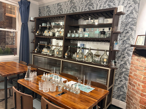 The Cambridge Gin Laboratory-剑桥必去景点
