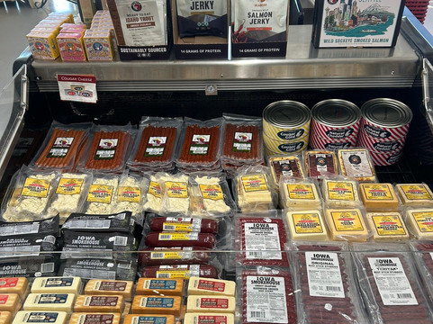 Precision Fruit and Antiques-亚基马必去景点