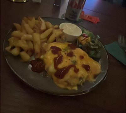 Sharky's Bar & Eatery主图