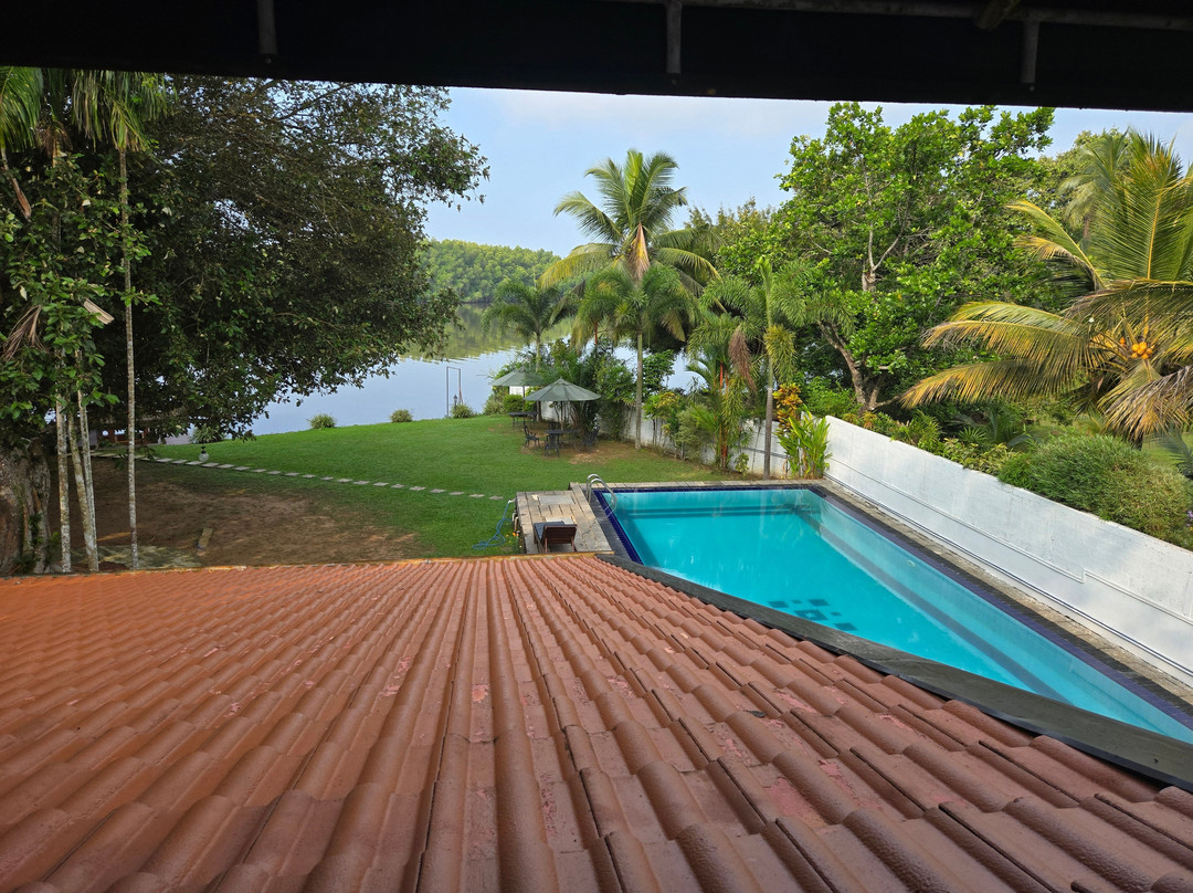 欧克温河别墅主图