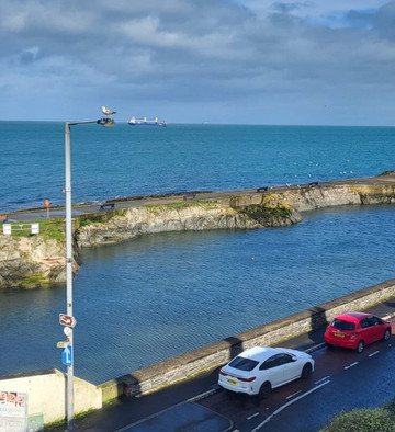 九号, 班戈帆船港主图