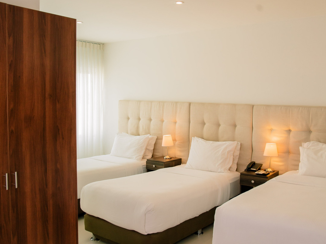 Hotel Parque Del Sol主图