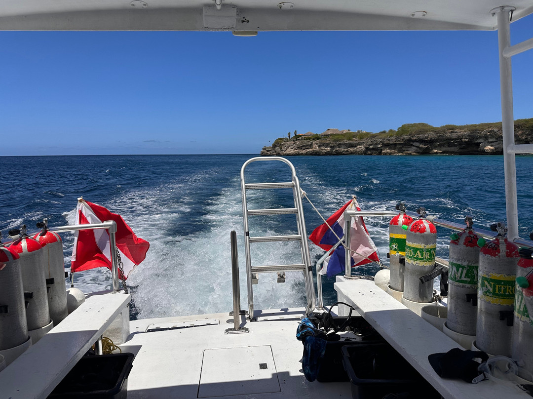 GO WEST Diving-Sabana Westpunt必去景点