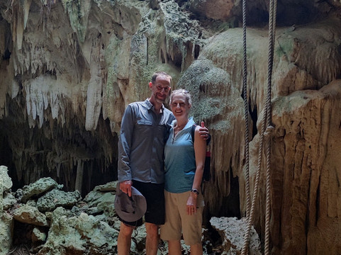 Cayman Crystal Caves-大开曼岛必去景点