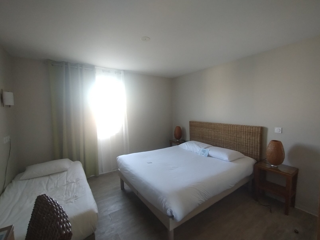 凯雷亚德珀皮格兰苏酒店主图