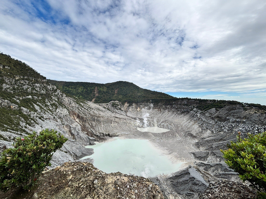 Tangkuban Perahu-连旺必去景点