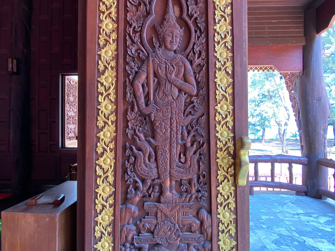 Wat Tha Sai (Wat Tesdhammanava)-泰曼必去景点