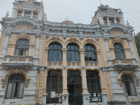 帕尔马利亚内斯酒店-旅行者