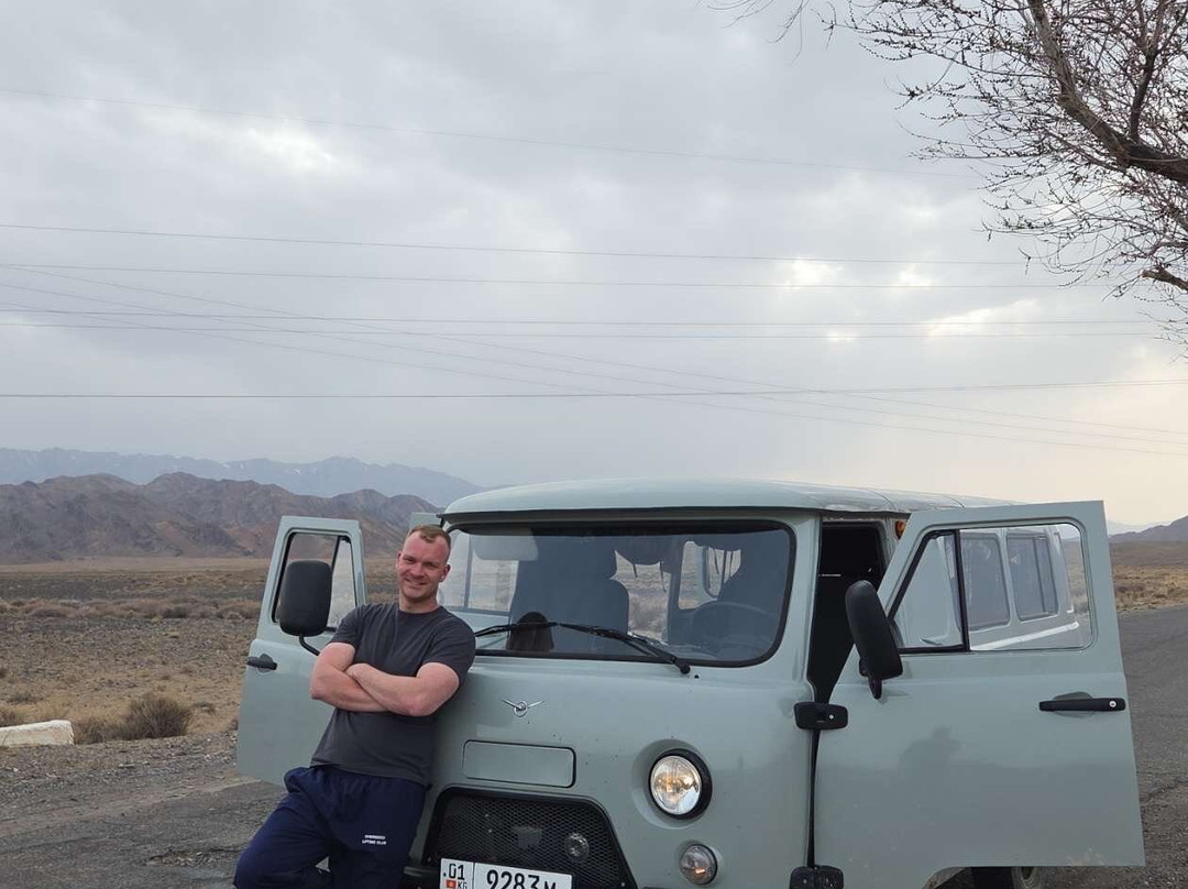 UAZ Buhanka Rental-比斯凯克必去景点