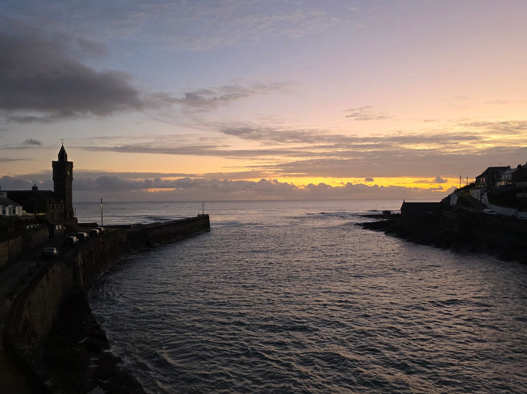 Porthleven Harbour-Porthleven必去景点