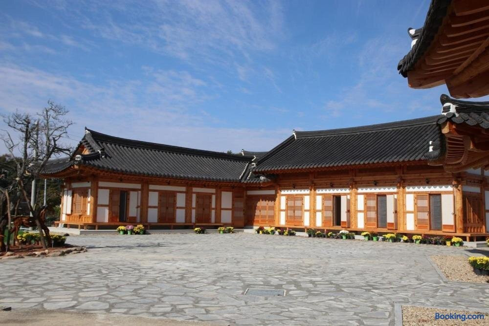Yeongam Nangjuwon