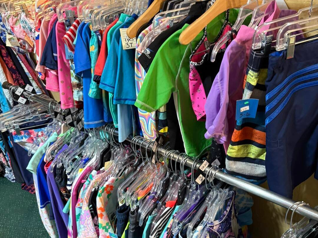 Love it Once More Thrift Store-Clinton必去景点