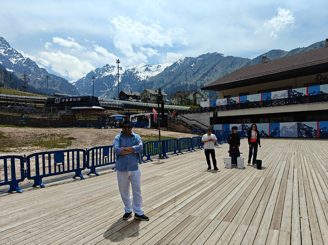 Shymbulak Mountain Resort-阿拉木图必去景点