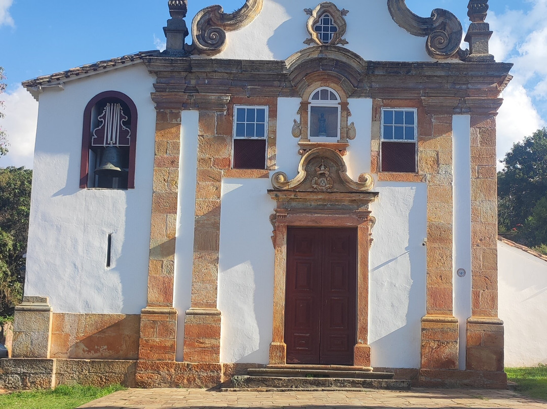 Igreja Nossa Senhora do Rosário dos Pretos-蒂拉登特斯必去景点