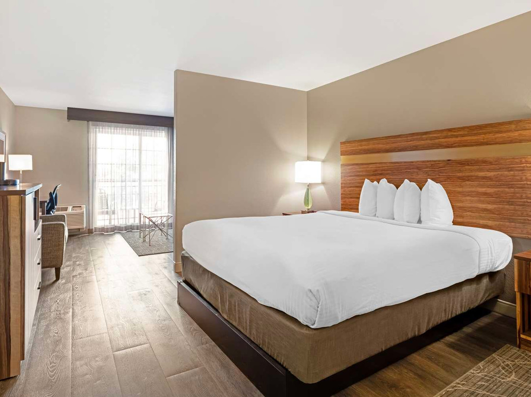 altaville酒店住宿-Best Western Cedar Inn & Suites
