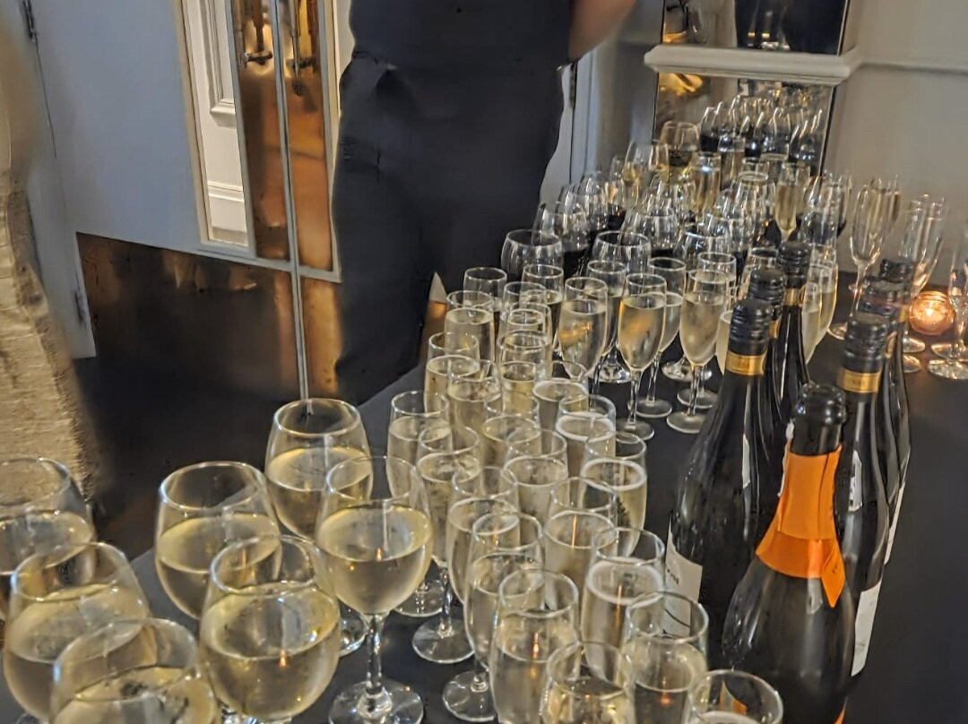 文森特酒店主图