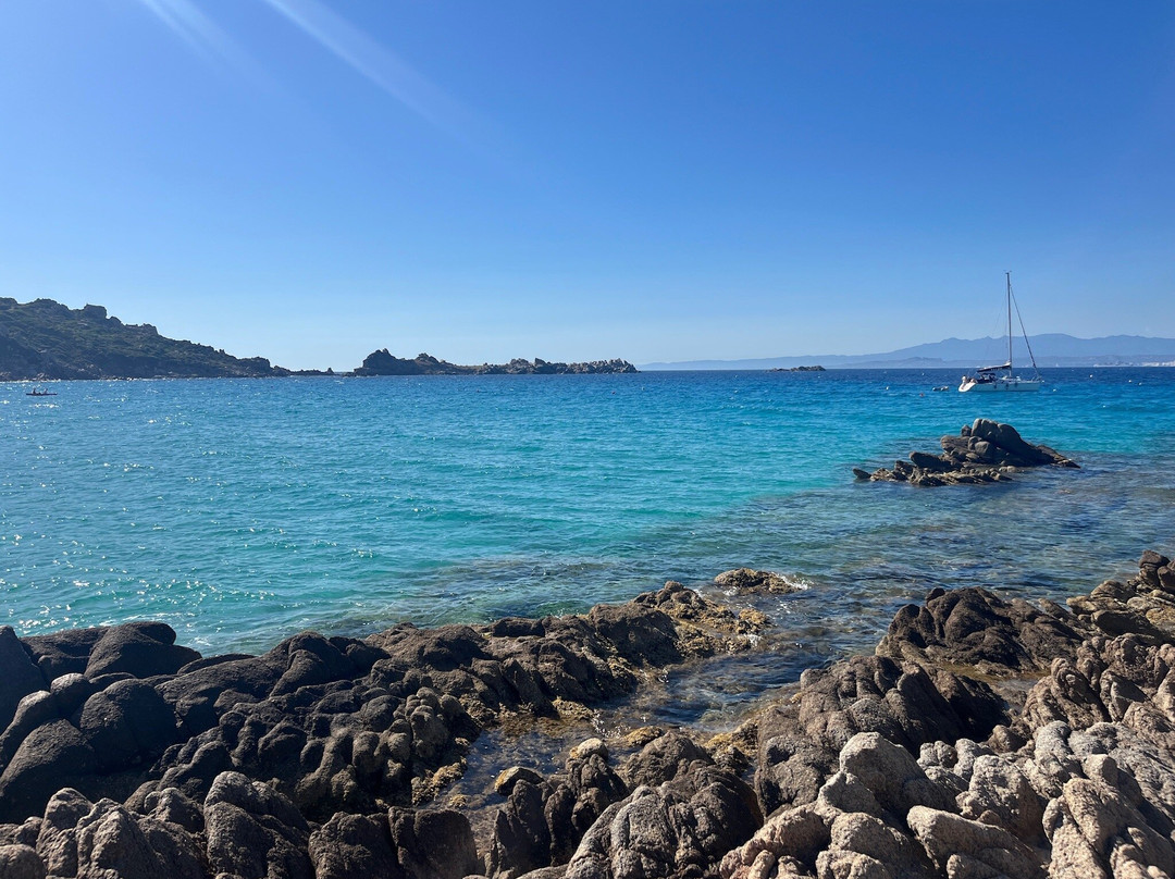 Spiaggia Rena Bianca-圣特雷莎加卢拉必去景点