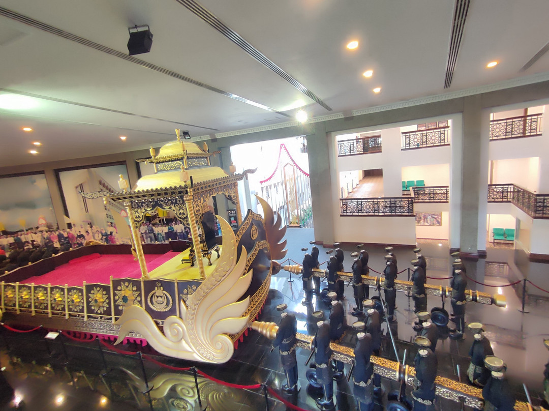 Royal Regalia Museum-斯里巴加湾必去景点