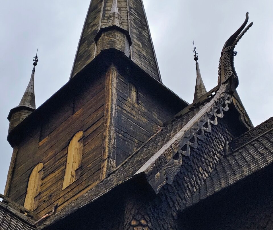 Lom Stave church-Lom必去景点